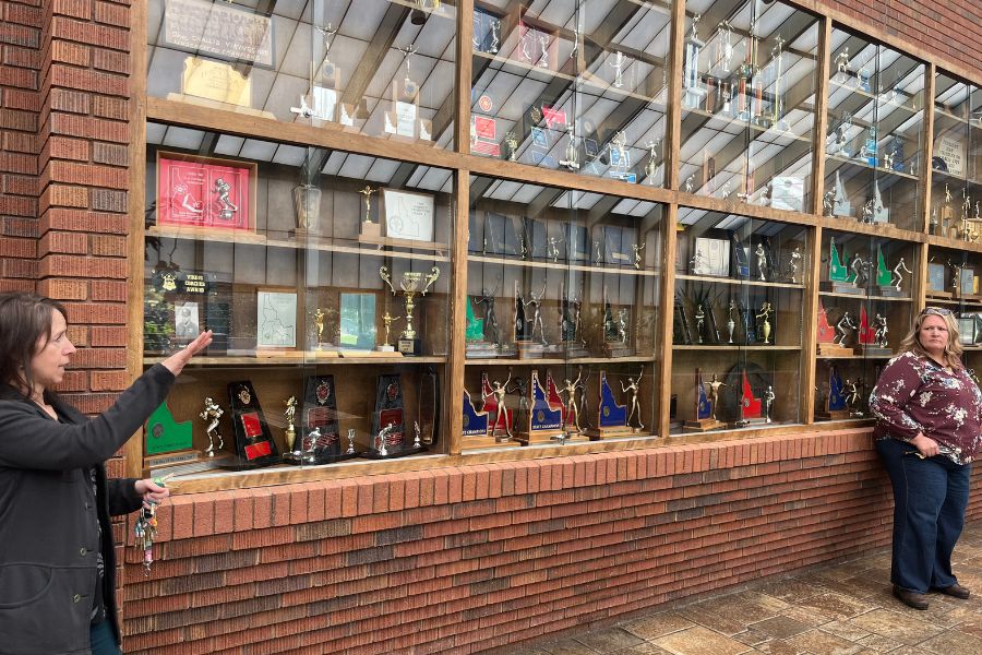 Lani Rambelski, Superintendent and Senior/Junior High School Principal (left) speaks with Angela Sugden, Guidance Counsellor at Challis Senior High School (right)