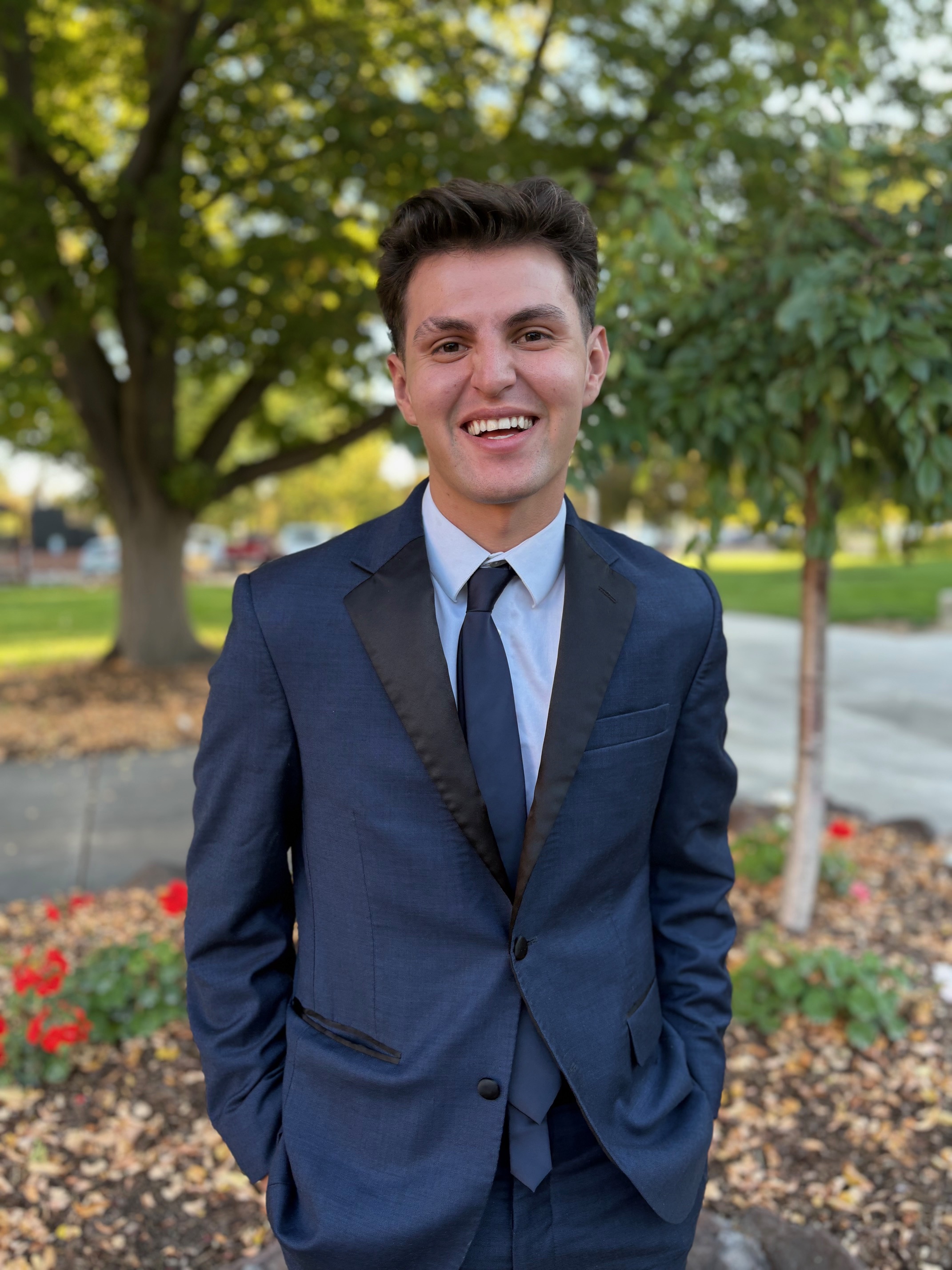 Picture of Senior Isaac Brambila