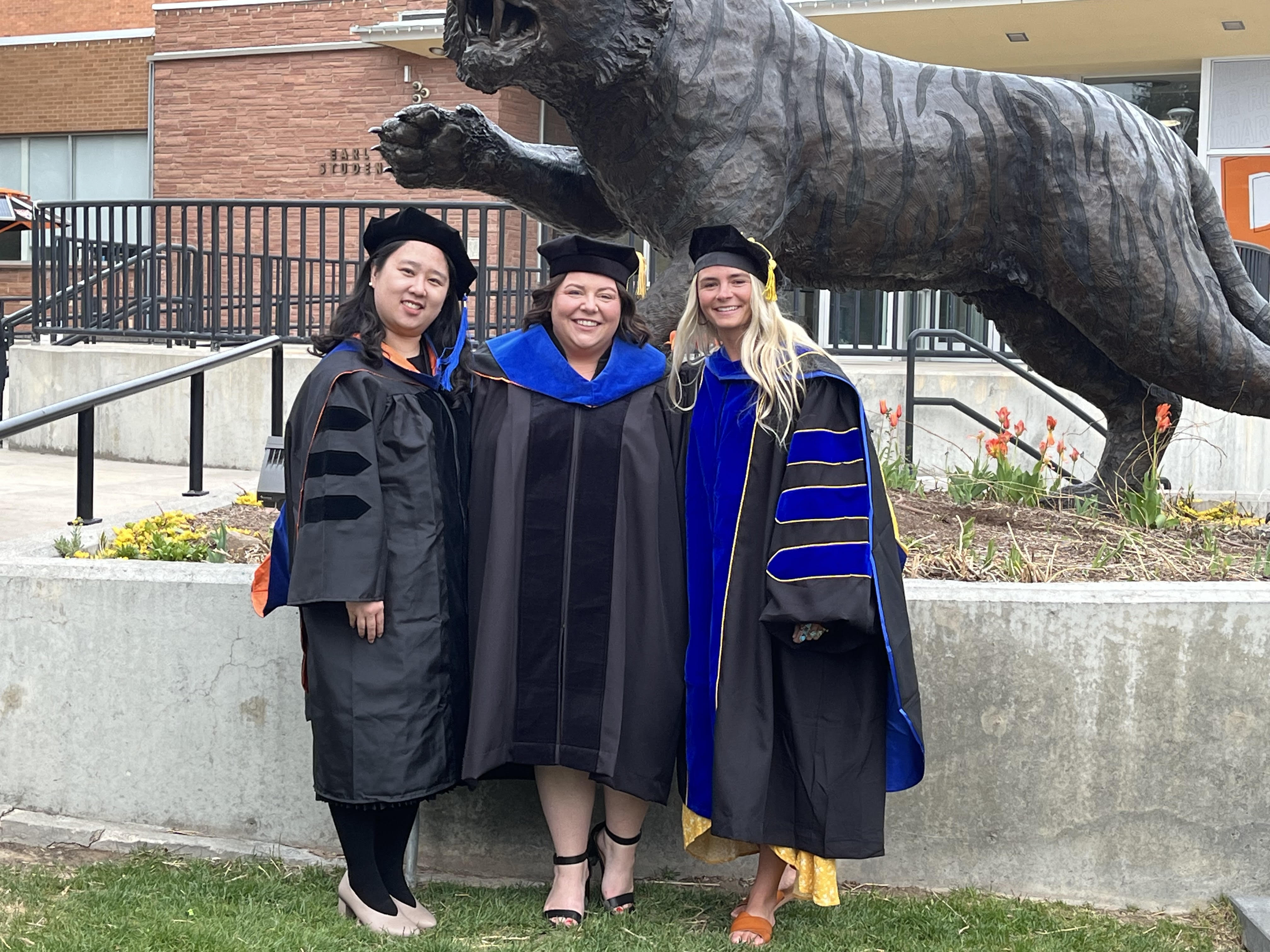 Ph.D. Poky: Caroline Brown, Kateryna Kuzyszyn, Minna Yoo