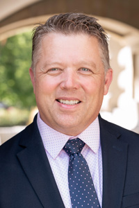 Headshot Kevin W. Cleveland